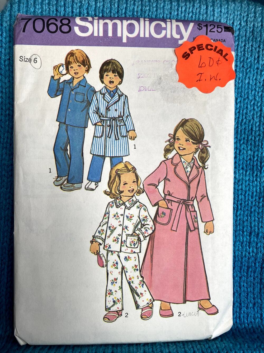 Simplicity 7068 Sewing pattern kids pajamas robe size 6